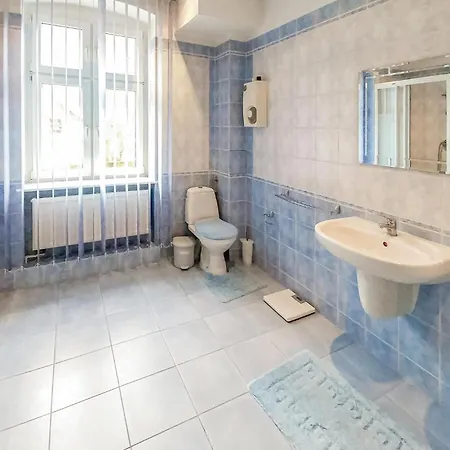 Three-bedroom In Daire Smołdzino